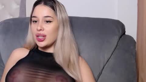 Lexxyselena online show from 09/14/25, 07:57