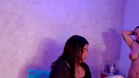 Snapshot of lexy_and_mia chatting on 06/14/26, 02:57 lexy and mia online show from 06/14/26, 02:57