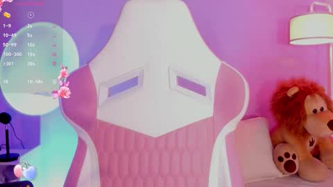 Snapshot of lexy_bran chatting on 11/23/25, 01:22 lexy_bran online show from 11/23/25, 01:22