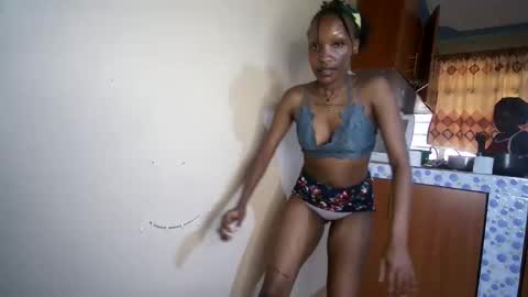 Snapshot of lexy_sky1 chatting on 11/04/25, 01:54 Lexy online show from 11/04/25, 01:54