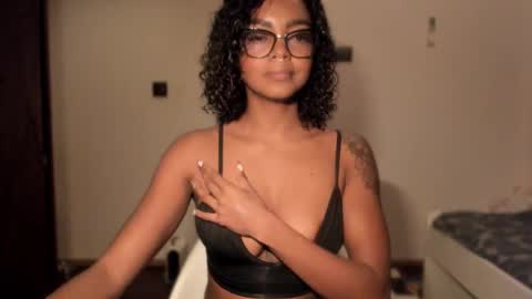 LEXY - Independent account online show from 12/05/25, 06:37