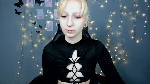 Snapshot of lexy_woorhez chatting on 02/03/25, 11:09 Lexy online show from 02/03/25, 11:09