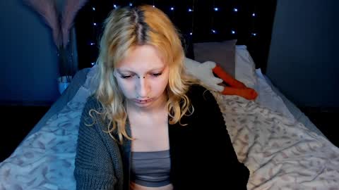 Snapshot of lexy_woorhez chatting on 02/04/25, 01:59 Lexy online show from 02/04/25, 01:59