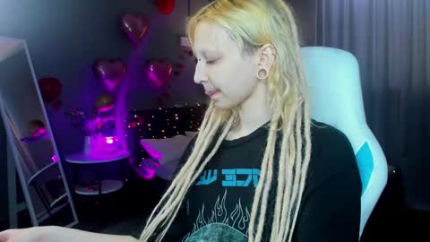 Snapshot of lexy_woorhez chatting on 02/28/25, 10:20 Lexy online show from 02/28/25, 10:20