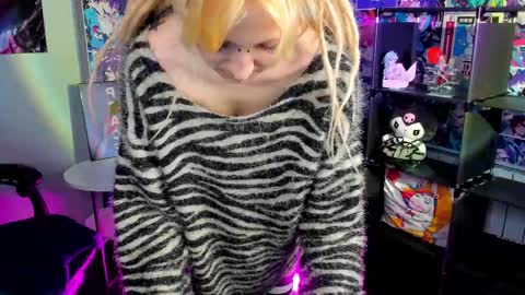 Snapshot of lexy_woorhez chatting on 03/10/25, 01:21 Lexy online show from 03/10/25, 01:21