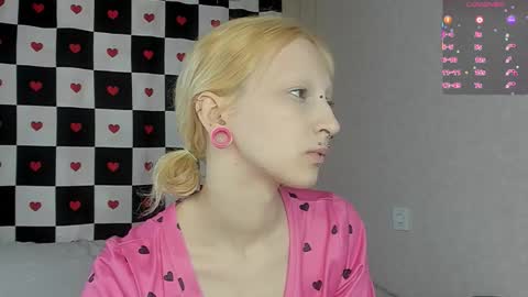 Lexy online show from 02/13/26, 09:05