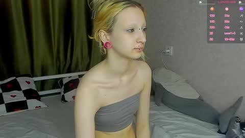 Lexy online show from 04/26/26, 11:19