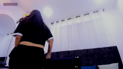 Snapshot of lexyfyre chatting on 04/15/26, 11:39 Lexy online show from 04/15/26, 11:39