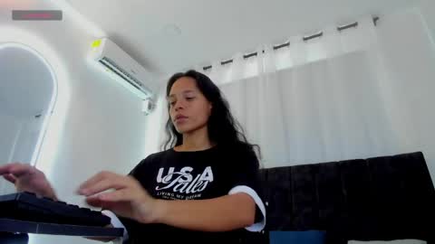 Snapshot of lexyfyre chatting on 04/16/26, 11:44 Lexy online show from 04/16/26, 11:44