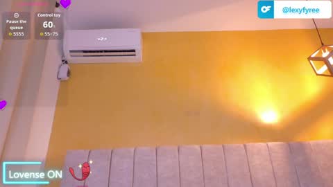 Snapshot of lexyfyre chatting on 05/22/26, 11:16 Lexy online show from 05/22/26, 11:16