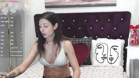 Snapshot of lexylee17 chatting on 03/12/25, 08:19 Lexy online show from 03/12/25, 08:19