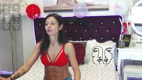 Snapshot of lexylee17 chatting on 10/29/25, 05:31 Lexy online show from 10/29/25, 05:31