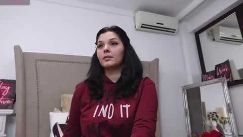 Snapshot of lexyrene chatting on 03/03/26, 12:22 Adina online show from 03/03/26, 12:22