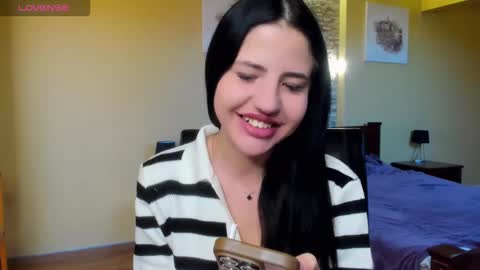 lexyswett online show from 11/19/25, 09:31