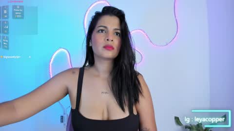 Leya online show from 05/21/26, 11:12