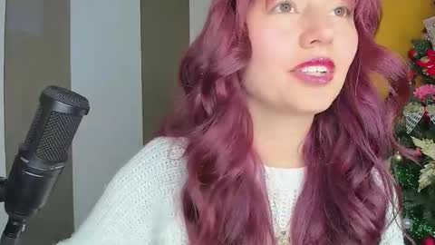 Leydy  online show from 11/28/25, 10:34