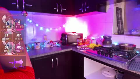   online show from 12/24/24, 06:44