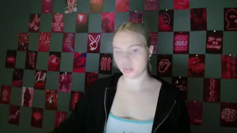 Leyla online show from 09/20/25, 05:52