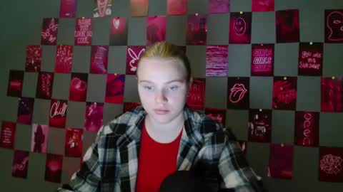 Leyla online show from 09/23/25, 06:27