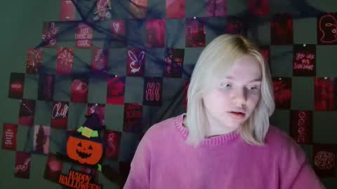 Leyla online show from 11/01/25, 07:21