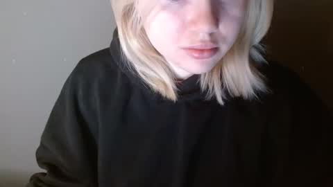 Leyla online show from 02/18/26, 06:42