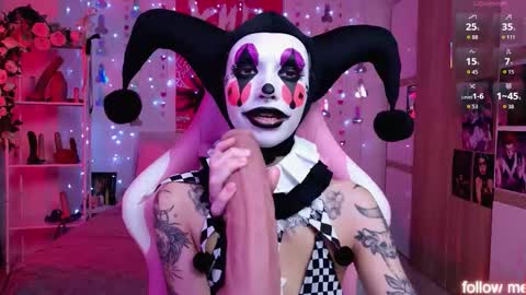 Snapshot of leylanoir_02 chatting on 03/05/26, 03:41 LEA online show from 03/05/26, 03:41