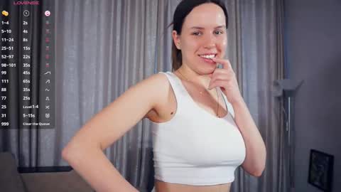 Snapshot of lezlieimeson chatting on 12/23/25, 07:06 Adeline Di or just cute girl3 online show from 12/23/25, 07:06