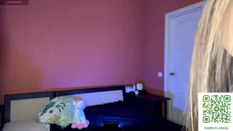 Snapshot of lezlieimeson chatting on 02/07/26, 07:06 Adeline Di or just cute girl3 online show from 02/07/26, 07:06