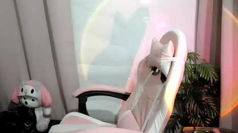 Snapshot of lhara_morena chatting on 11/03/25, 11:37 lhara_morena online show from 11/03/25, 11:37