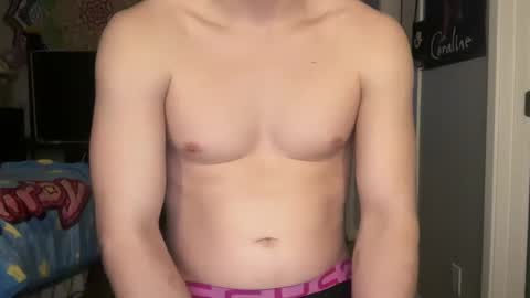 Snapshot of lhotboyl chatting on 01/23/25, 01:19 lhotboyl online show from 01/23/25, 01:19