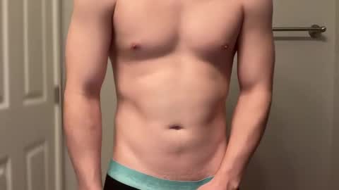 Snapshot of lhotboyl chatting on 03/02/25, 06:30 lhotboyl online show from 03/02/25, 06:30