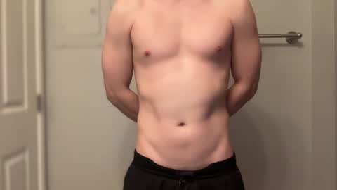 Snapshot of lhotboyl chatting on 03/05/25, 05:08 lhotboyl online show from 03/05/25, 05:08