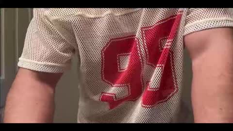 Snapshot of lhotboyl chatting on 11/06/25, 10:10 lhotboyl online show from 11/06/25, 10:10