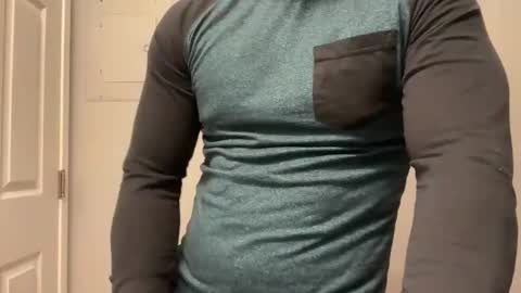 Snapshot of lhotboyl chatting on 11/10/25, 07:35 lhotboyl online show from 11/10/25, 07:35