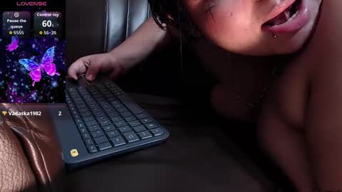 Snapshot of li_arellano chatting on 11/05/25, 07:14 li_arellano online show from 11/05/25, 07:14