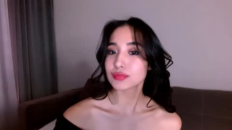 Snapshot of li_noen chatting on 12/11/24, 04:49 Li  online show from 12/11/24, 04:49