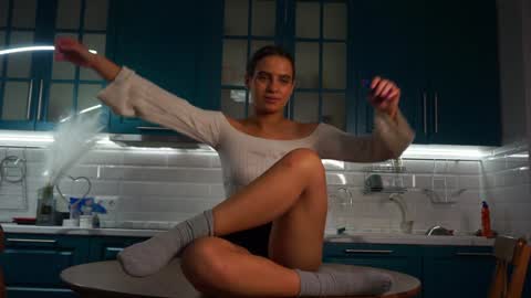 Snapshot of li_queen_ chatting on 01/14/25, 08:52 Hey Im Alexa tg online show from 01/14/25, 08:52