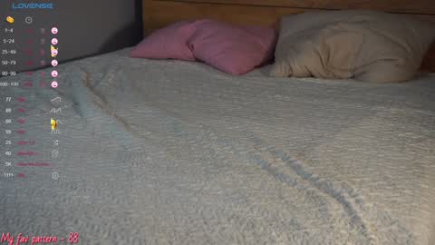 Snapshot of li_queen_ chatting on 01/19/25, 07:26 Hey Im Alexa tg online show from 01/19/25, 07:26