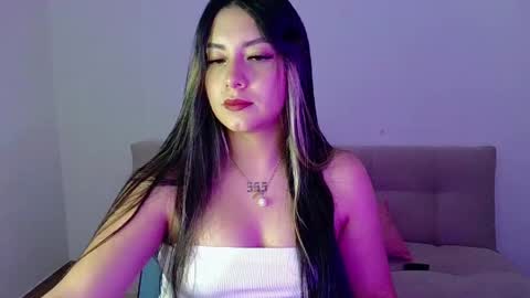 Lia  online show from 04/21/26, 11:40