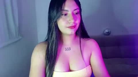 Snapshot of lia_14_ chatting on 06/23/26, 11:36 Lia online show from 06/23/26, 11:36