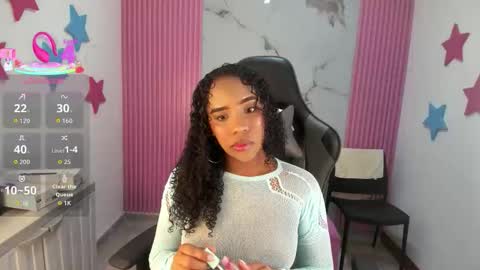 lia_16_ online show from 11/24/25, 11:10