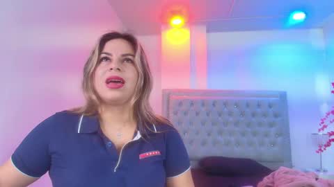 Lia  online show from 05/27/26, 04:09