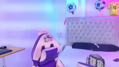 Lia  online show from 07/10/26, 03:00