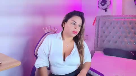 Lia  online show from 07/11/26, 04:04