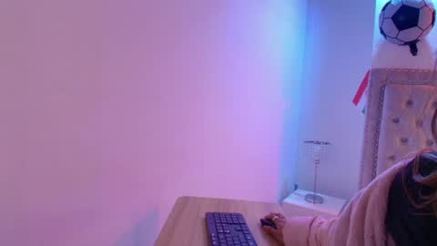 Lia  online show from 07/17/26, 03:24