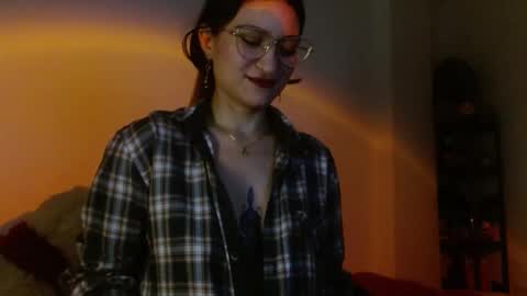 liliana online show from 03/21/26, 06:51