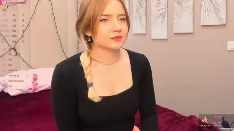 Lia online show from 04/15/26, 08:54