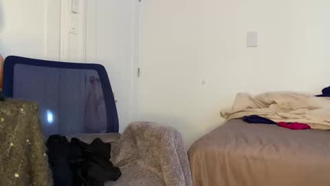 Kabroncita online show from 12/21/25, 03:30