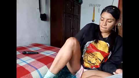 Lia online show from 11/30/25, 02:21