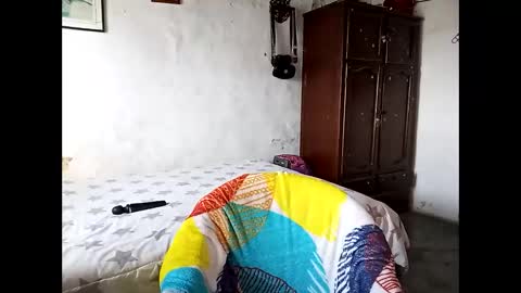 Lia online show from 02/05/26, 07:51